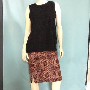 BNWT Loft medallion print pencil skirt